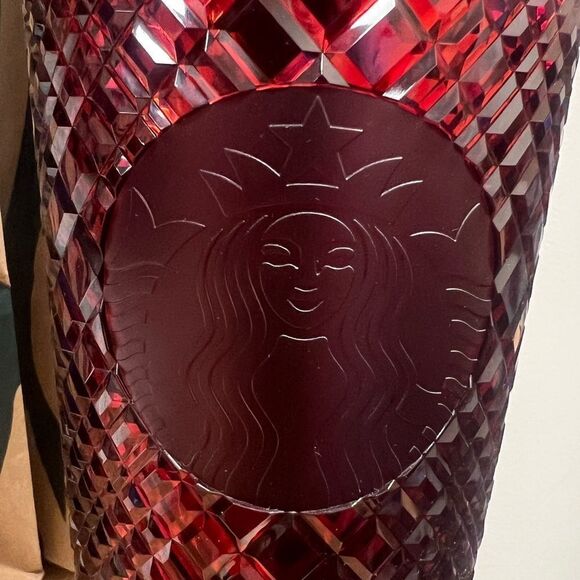 NEW Starbucks 2022 Holiday Edition Merlot Jeweled Tumbler 24 fl oz - Picture 3 of 3